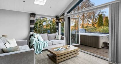 Killington Lodge, Kentisbury Grange