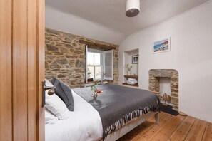 2 Schlafzimmer, Bügeleisen/Bügelbrett, Internetzugang, Bettwäsche