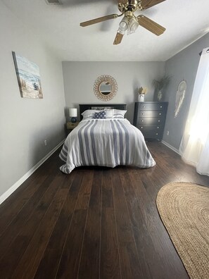 2 bedrooms, free WiFi, bed sheets, wheelchair access