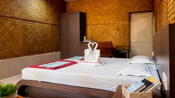 Deluxe Double Room | Bed sheets