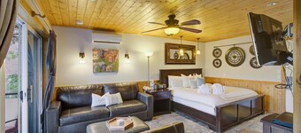 Treasure Mountain Inn - On Main Street - Studio