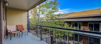 Treasure Mountain Inn - On Main Street - Studio