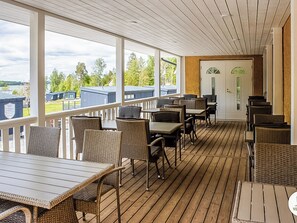 Utendørsservering