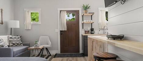 1 bedroom, desk, iron/ironing board, travel cot