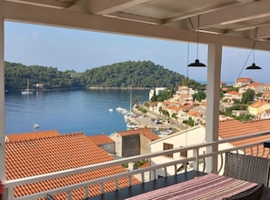 Apartment (Two Bedroom Apartment (Fernand)) | Balcony - Bertie's Lodge (Smokvica)