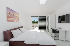 4 bedrooms, Internet