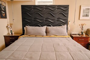 1 bedroom, iron/ironing board, travel cot, free WiFi