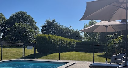 Ty Studio - Studio with swimming pool near Bénodet and St Marine -