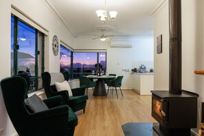 Living area - McGill Vineyard Barossa (Penrice)