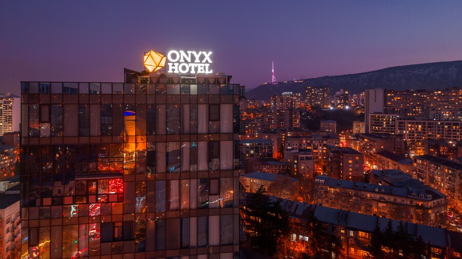 Onyx Hotel
