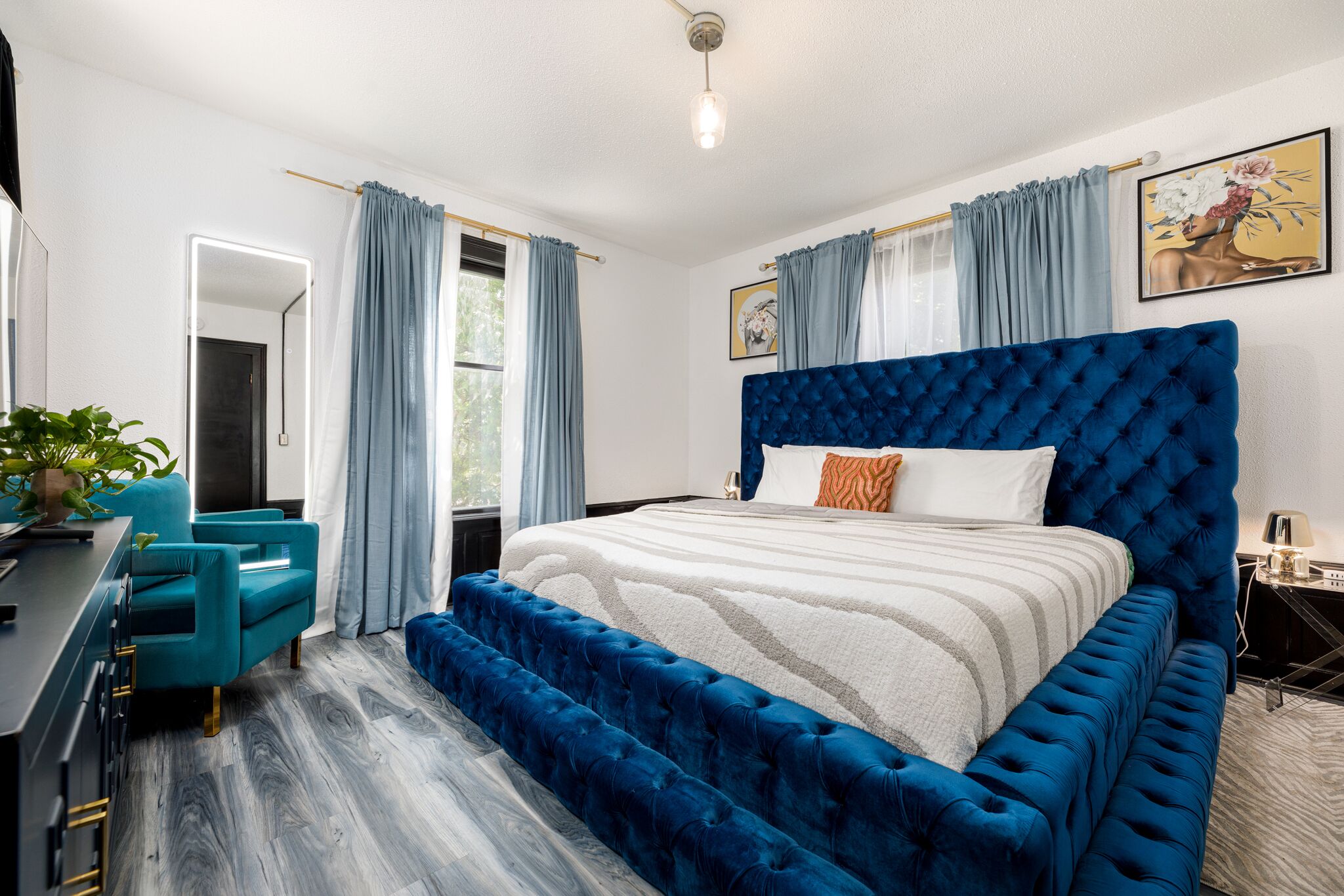 2 bedrooms, free Internet