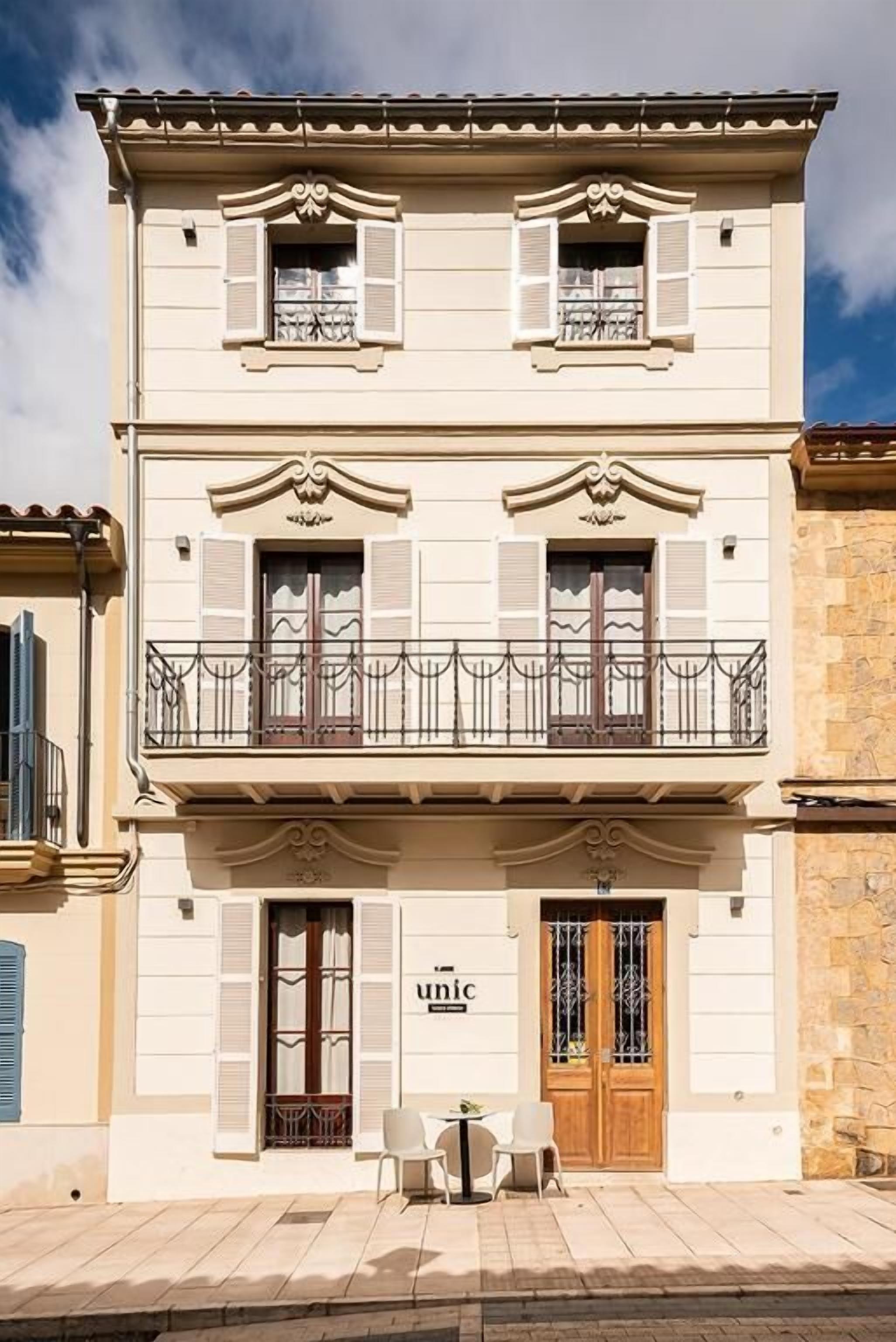 Foto - "unic, turisme d'interior"