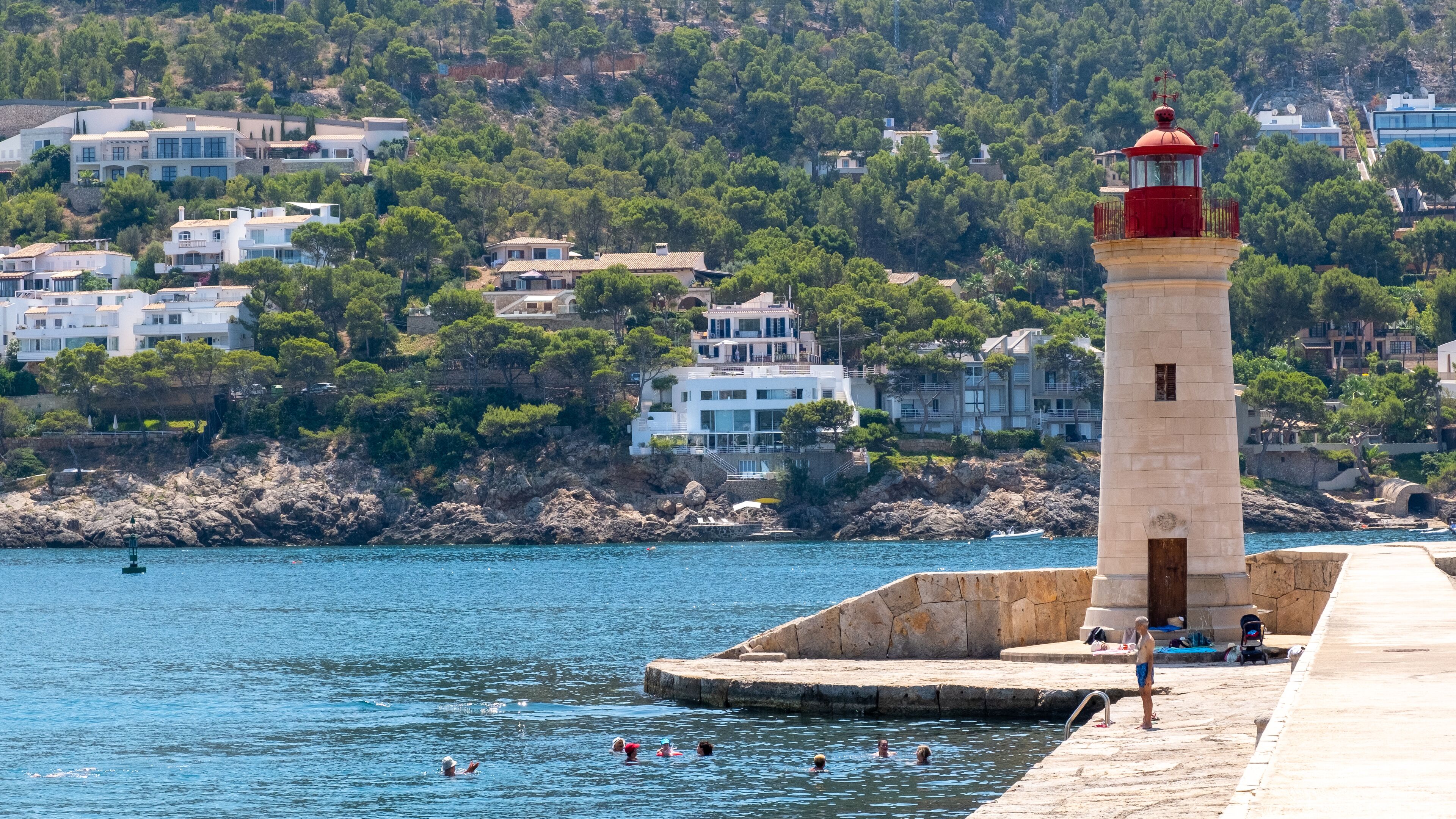 Foto - "unic, turisme d'interior"