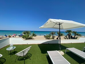Property grounds - The House on the Beach: Dimora Elma (Reitani)