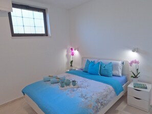 2 bedrooms, Internet