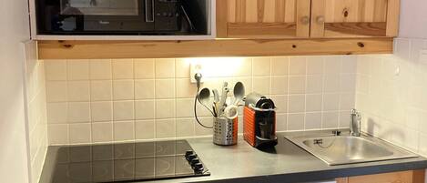 Fridge, microwave, dishwasher