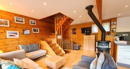 Helles Chalet mit Holzofen und kostenlosem WIFI - 6 bis 8 Personen - Garage