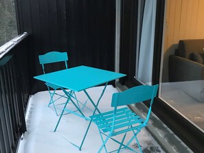 Outdoor dining - Renovated apartment, South balcony, Pets allowed, Optional parking (Flaine)