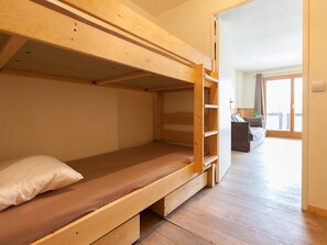 1 bedroom, free WiFi