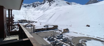 Appartement spacieux ski aux pieds avec balcon pour 6 personnes