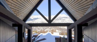 Spacious Apartment for 16 · Near Ski Slopes · Wellness Center Access
