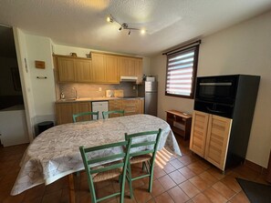 Fridge, microwave, dishwasher