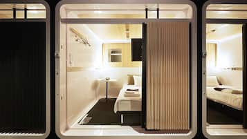 In-room safe, free WiFi