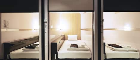 In-room safe, free WiFi