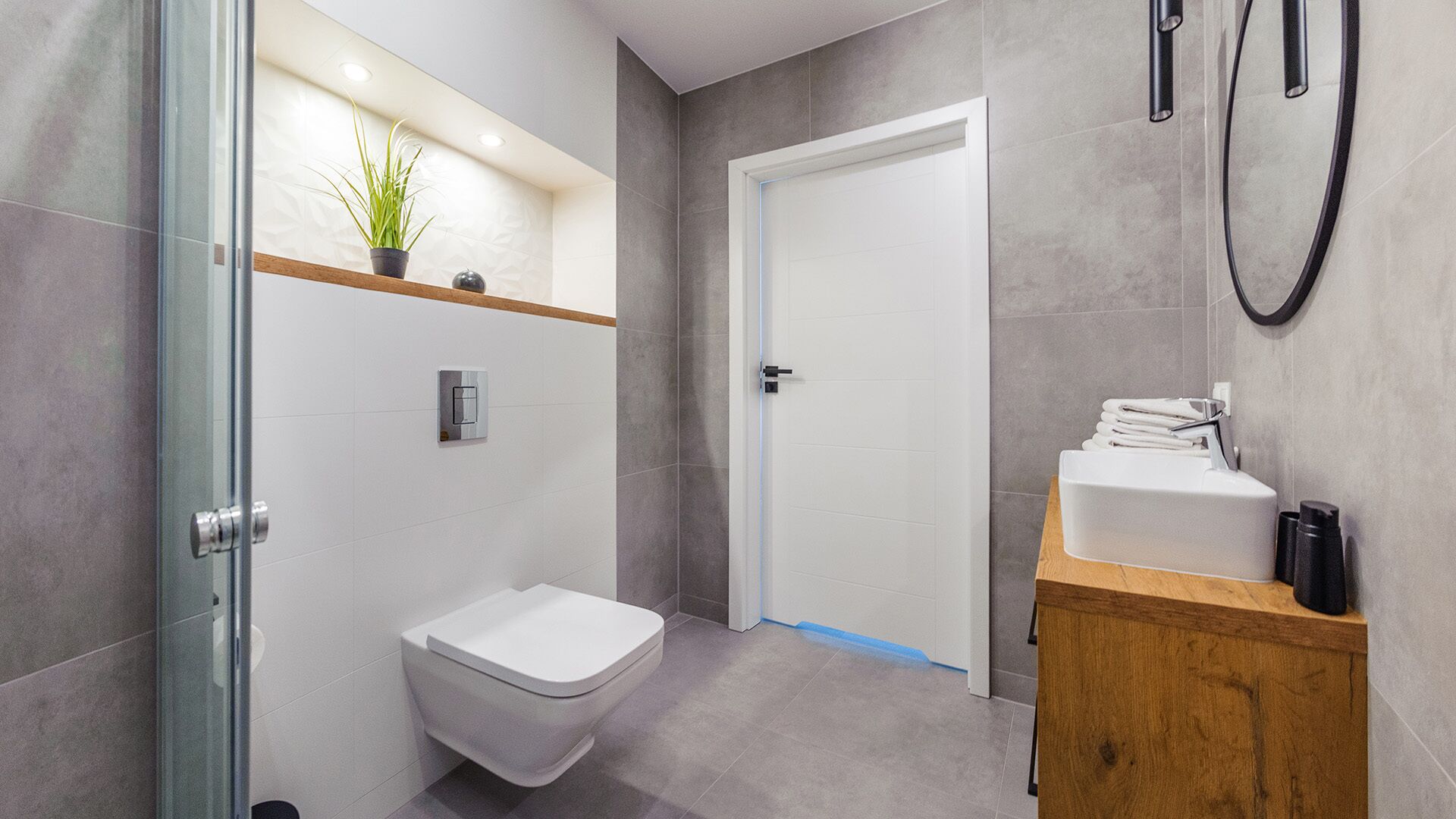 Apartment (51) | Bathroom | Shower, towels
