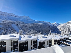 Exterior - Ski-in apartment with pool and parking (Flaine)
