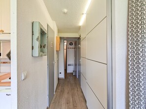 Interior - Renovated studio in Flaine center with balcony for 5 people (Flaine)