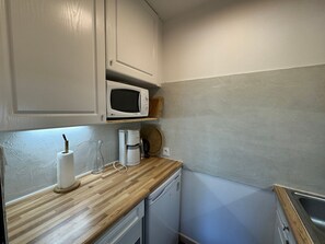 Fridge, microwave, dishwasher - Studio 4 ppl, shuttle to slopes, outdoor parking (Saint-Chaffrey)