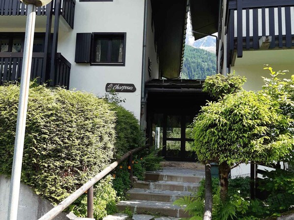 Exterior detail - Charming quiet T2 with parking and wifi in Chamonix (Chamonix-Mont-Blanc)
