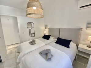 3 makuuhuonetta, silitysrauta/-lauta, ilmainen Wi-Fi, vuodevaatteet