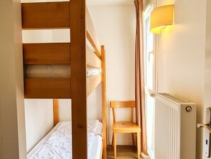 2 bedrooms, WiFi
