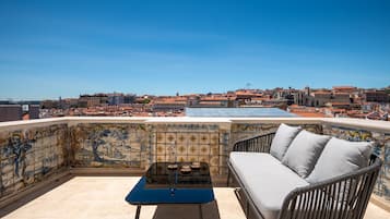 Premier tweepersoonskamer | Terras
