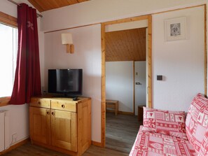 TV - Cozy apartment ski-in/ski-out - Pets allowed - Free WIFI (Belle Plagne)
