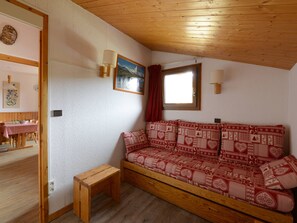 TV - Cozy apartment ski-in/ski-out - Pets allowed - Free WIFI (Belle Plagne)