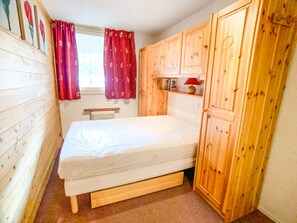 1 bedroom - Comfortable Apartment at Foot of Slopes with Balcony (Tignes)