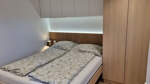 Luokittelematon kuva, 2 kautta 24, painike