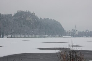 Unclassified image, 2 of 24, button - Modern and renovated attic apartment. (Bled)