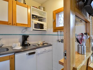 Fridge, microwave, dishwasher, coffee/tea maker - Functional studio at the foot of the slopes for 3/4 people, balcony, divisible living (Belle Plagne)