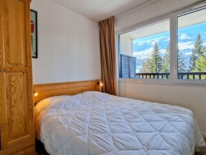 2 bedrooms, WiFi, wheelchair access