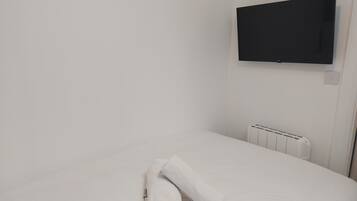 Rumah Kota | 3 kamar tidur, Wi-Fi gratis, dan seprai linen