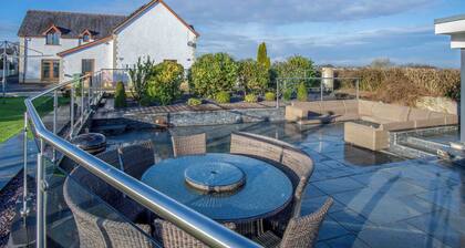 Knights Rest - 4 Bedroom - Princes Gate