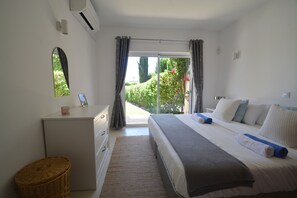 4 Schlafzimmer, Bügeleisen/Bügelbrett, Reisekinderbett, kostenloses WLAN