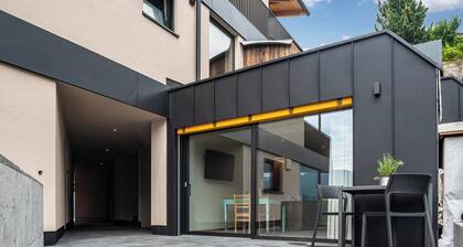 'AUMIA Apartment Opal' with Mountain View, Balcony & Wi-Fi