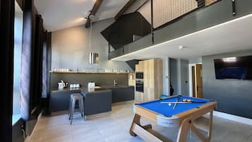 Ático de lujo, baño privado | Cocina compartida