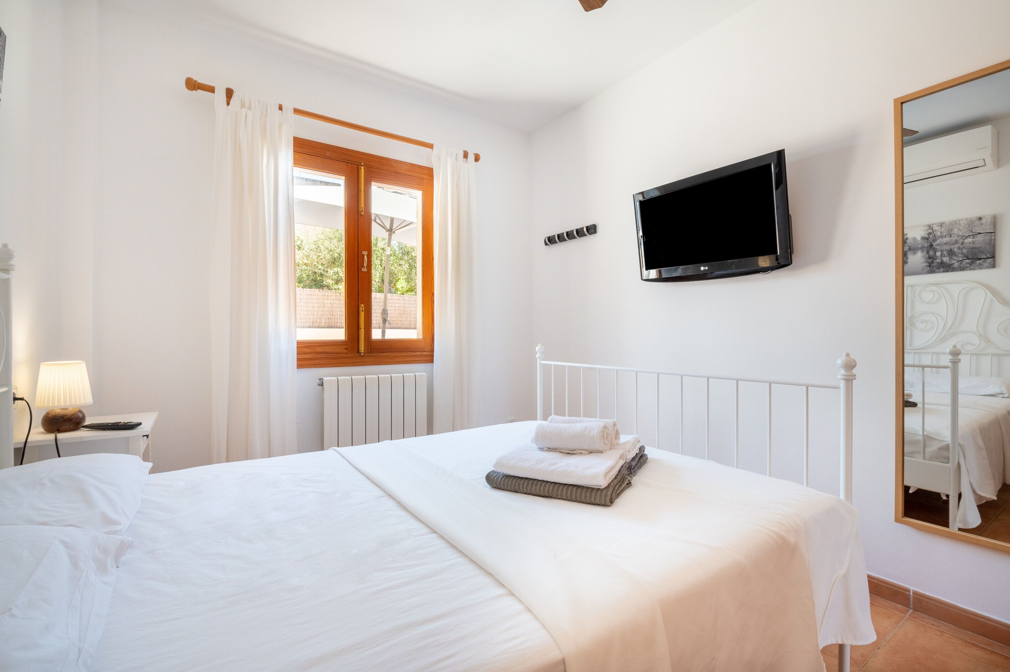 4 Schlafzimmer, Bügeleisen/Bügelbrett, kostenloses WLAN, Bettwäsche