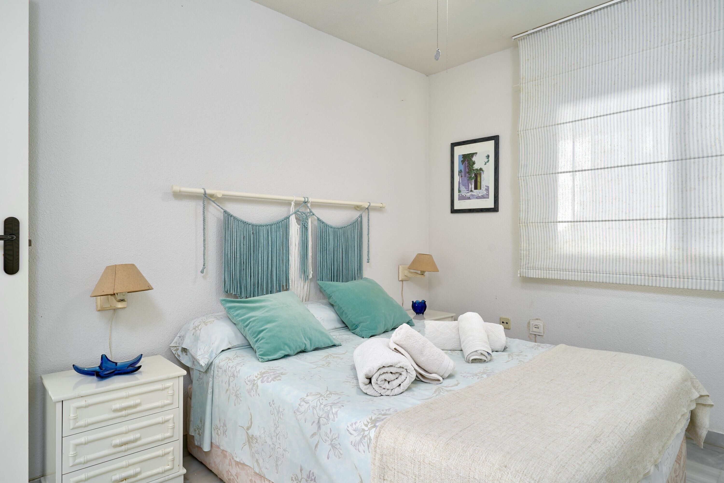 1 chambre, fer et planche à repasser, Wi-Fi gratuit, draps fournis